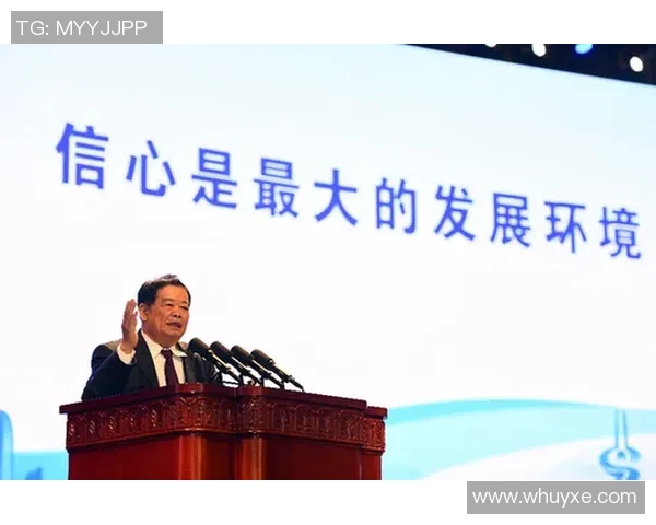 《通过深度访谈揭秘成功背后的故事与思维方式》